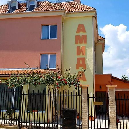 Hotel Амида Warwara Zewnętrze zdjęcie