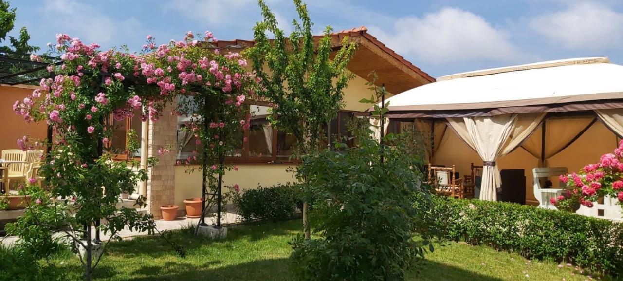 Hotel Амида Warwara Zewnętrze zdjęcie