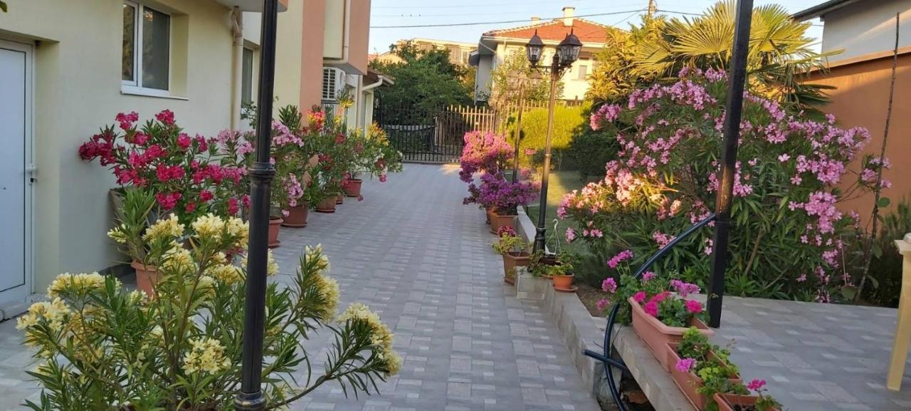 Hotel Амида Warwara Zewnętrze zdjęcie
