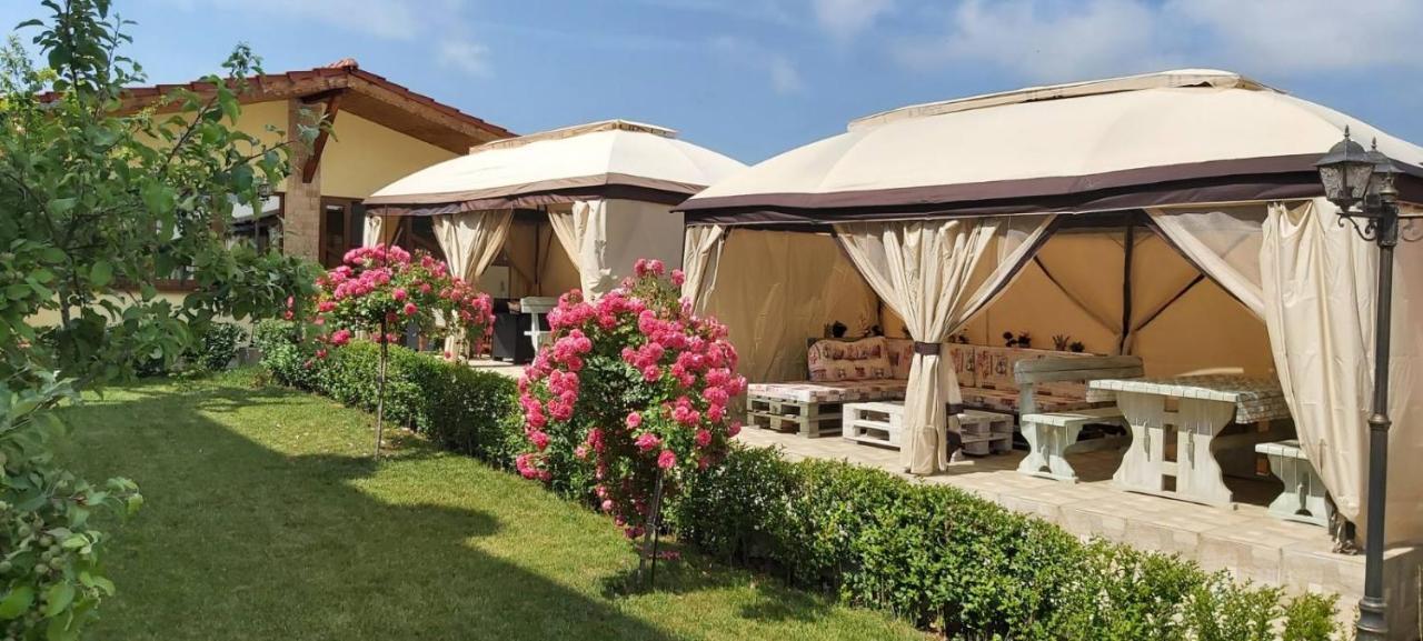 Hotel Амида Warwara Zewnętrze zdjęcie
